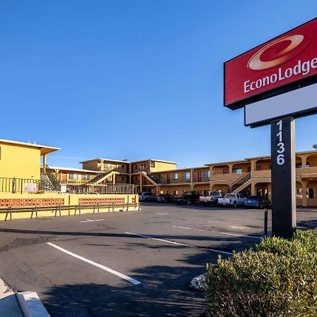 Econo Lodge University Тусон Экстерьер фото