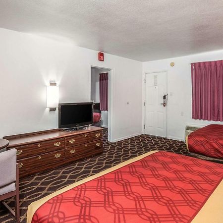 Econo Lodge University Тусон Экстерьер фото