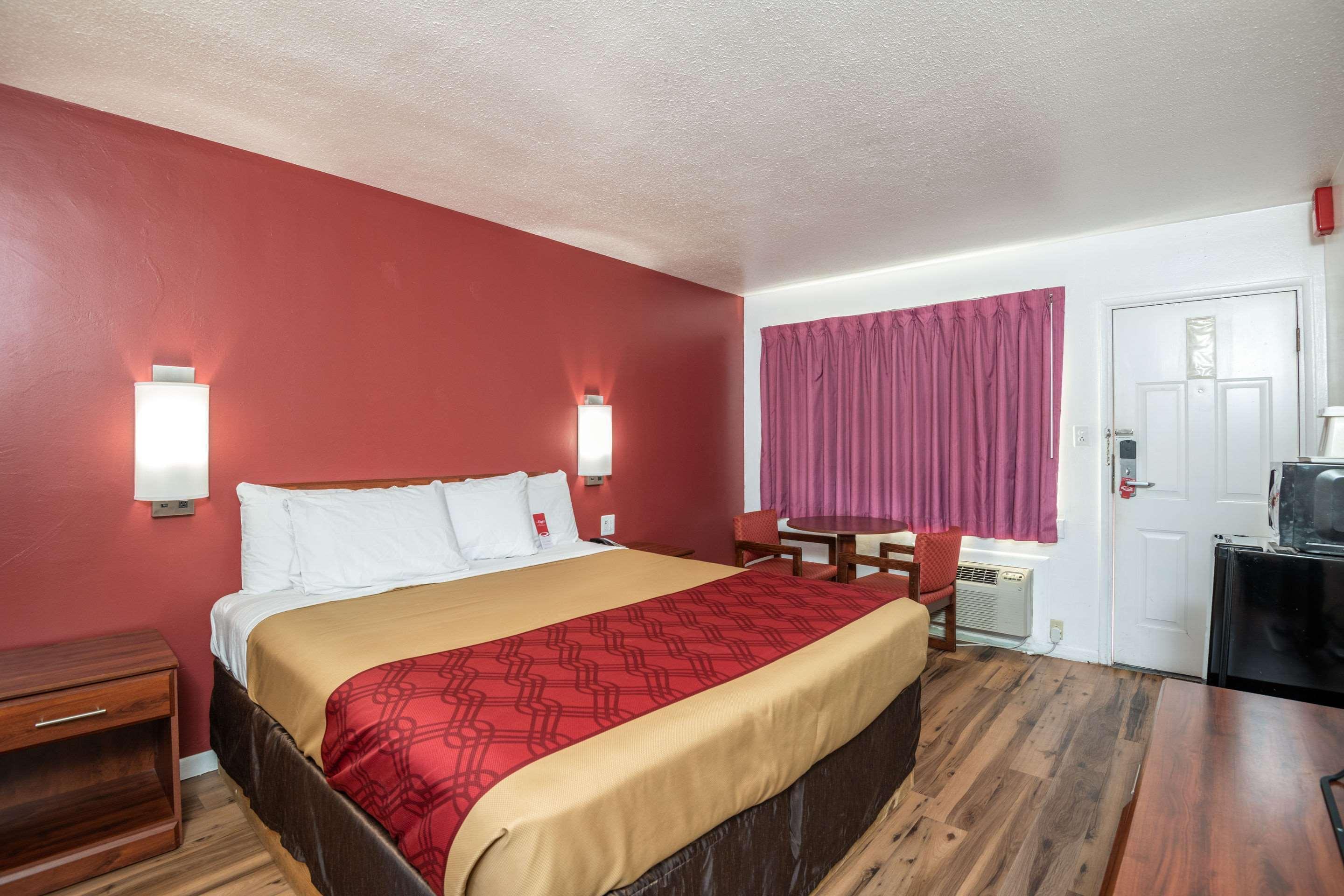 Econo Lodge University Тусон Экстерьер фото